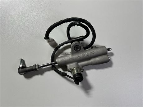 2020 - 24 Yamaha R1 / R1M OEM Stabilizer